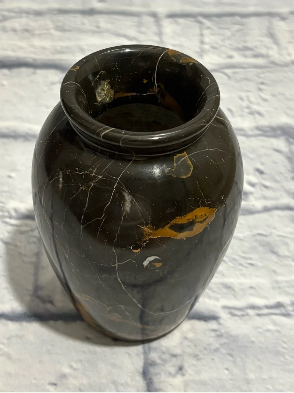 Vintage MCM Pier 1 Imports marbled stone vase